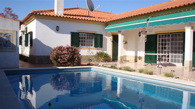 Villa Azeitão II – Villa with private pool next to Arrabida National Park