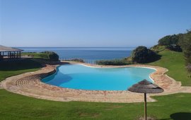 Villa Turquoise – Exclusive condominium on top of cliffs by the sea in Algarve – Alvor